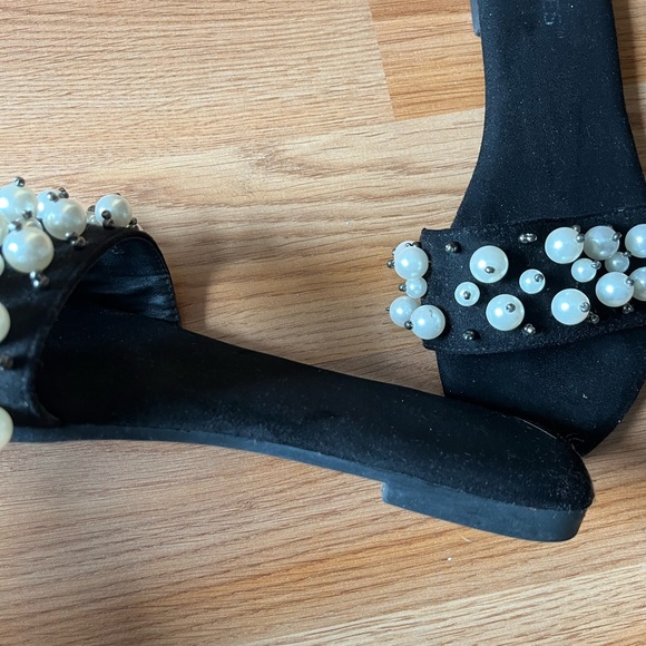 Womens pearl sandals - Picture 3 of 3